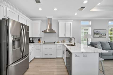 300 NE Coastal Drive, Jensen Beach FL - photo 10 of 44