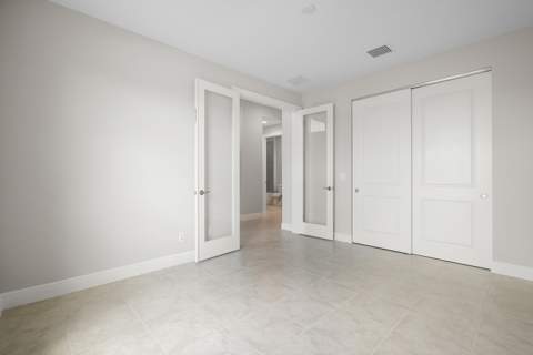 12507 SW Sunrise Lake Terrace, Port St. Lucie FL - photo 13 of 25