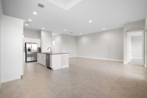 12507 SW Sunrise Lake Terrace, Port St. Lucie FL - photo 8 of 25
