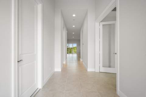 12507 SW Sunrise Lake Terrace, Port St. Lucie FL - photo 12 of 25