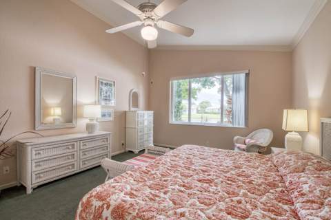 9270 Heron Cove Drive, West Palm Beach FL - photo 21 of 41