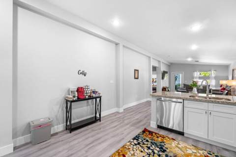 408 SW 4th Street, Delray Beach FL - photo 13 of 31