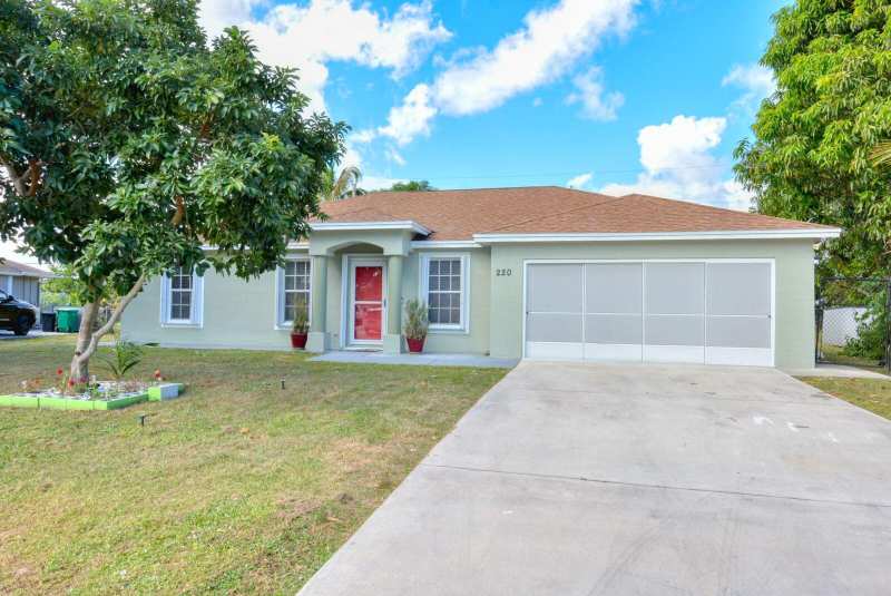 3 bedroom Single Family Residence at 220 W Arbor Avenue, River Park Unit 1, Port St. Lucie — photo 1