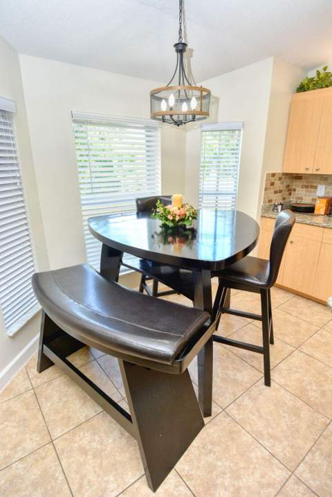 220 W Arbor Avenue, Port St. Lucie FL - photo 8 of 32