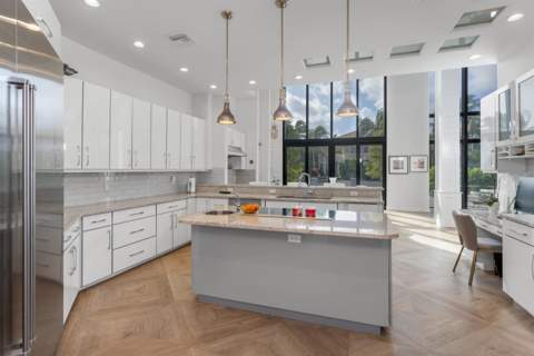 4698 Sanctuary Lane, Boca Raton FL - photo 16 of 43