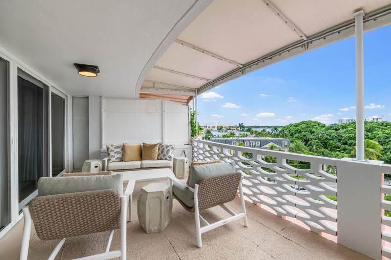 3 bedroom Condominium at 315 S Lake Drive #Ph C, Southlake Condominium, Palm Beach — photo 3