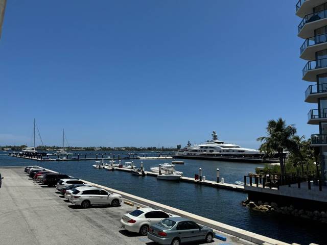 Regency Surf & Racquet Club Condo