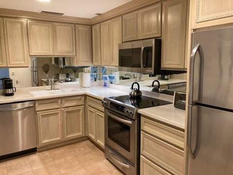 354 Chilean Avenue #2D, Palm Beach FL - photo 6 of 11