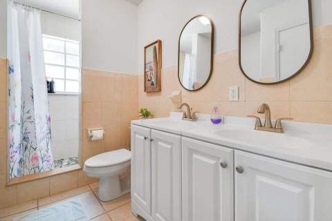 951 Green Street, West Palm Beach FL - photo 15 of 45
