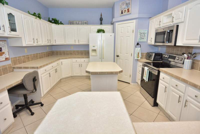 2 bedroom Manufactured Home at 8154 14th Hole Drive, The Links At Savanna Club, Port St. Lucie — photo 3