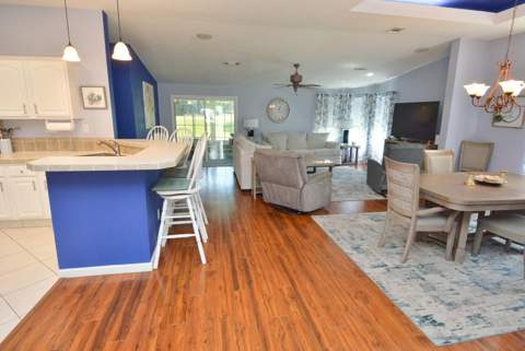 8154 14th Hole Drive, Port St. Lucie FL - photo 11 of 41