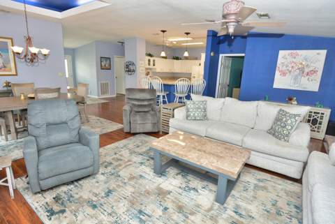 8154 14th Hole Drive, Port St. Lucie FL - photo 9 of 41