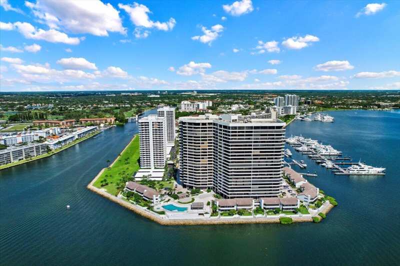 2 bedroom Condominium at 100 Lakeshore Drive #1854, Old Port Cove Lake Point Tower Condo, North Palm Beach — photo 1