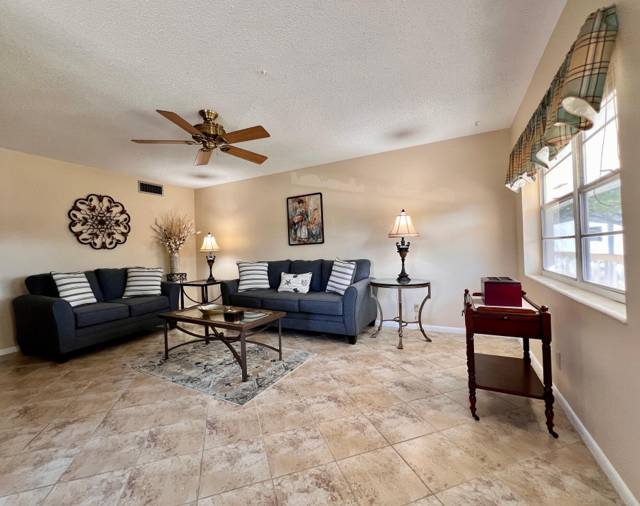 Century Village - Bedford Condo