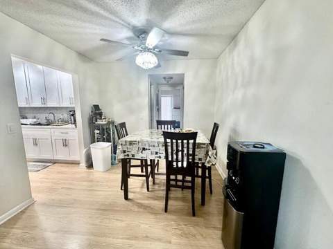 583 Fanshaw N, Boca Raton FL - photo 6 of 36