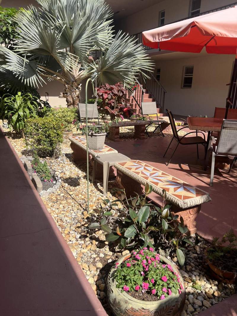 2 bedroom Condominium at 504 Davis Road #95, Lakeside Village, Palm Springs — photo 3