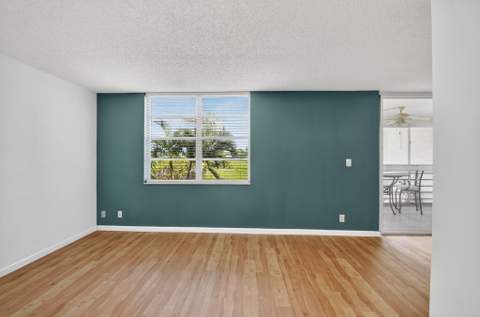 5340 NW 2nd Avenue #220, Boca Raton FL - photo 23 of 30