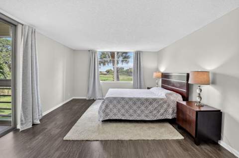 5340 NW 2nd Avenue #220, Boca Raton FL - photo 8 of 30