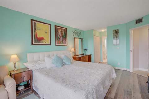 3959 Via Poinciana #503, Lake Worth FL - photo 20 of 30