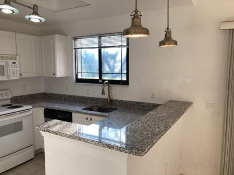 2807 Veronia Drive #106, Palm Beach Gardens FL - photo 12 of 32