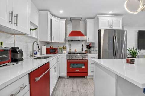 449 SW 4th Avenue, Boynton Beach FL - photo 11 of 56