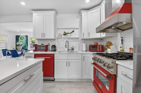449 SW 4th Avenue, Boynton Beach FL - photo 13 of 56
