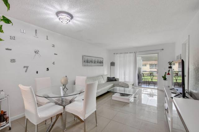 Sandalfoot Blvd Apartments Condo