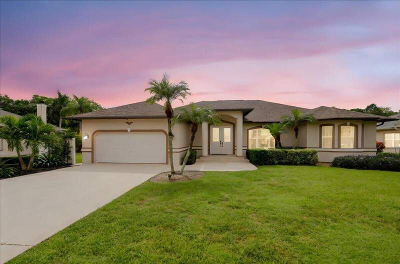 4 bedroom Single Family Residence at 174 SE Osprey Ridge, Osprey Ridge Port St Lucie Section 26, Port St. Lucie — photo 4