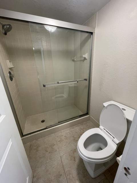 307 Liberty Court, Deerfield Beach FL - photo 20 of 27