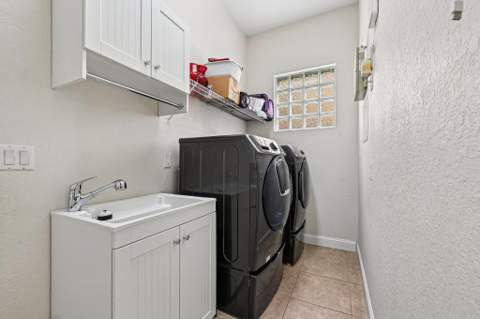 553 Gazetta Way, West Palm Beach FL - photo 20 of 70