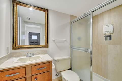 1906 Presidential Way #1-c, West Palm Beach FL - photo 18 of 64