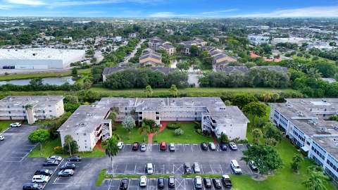 2812 S Garden Drive #109, Lake Worth FL - photo 19 of 24
