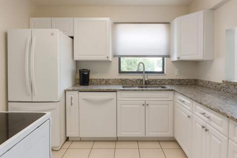 5975 Forest Hill Boulevard #101, West Palm Beach FL - photo 9 of 14