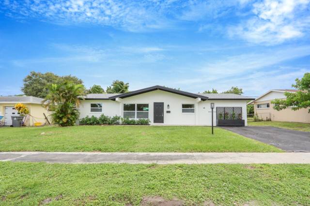 Palm Beach Cabana Colony East