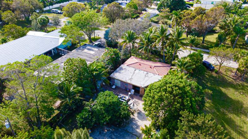 4 bedroom Single Family Residence at 1501 NE 3rd Avenue, Plumosa Park Sec A, B And D, Delray Beach — photo 5