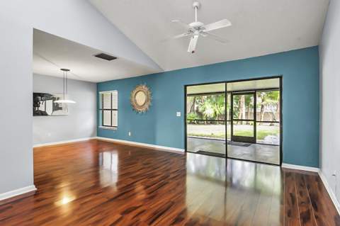 1679 SW Crossing Circle, Palm City FL - photo 19 of 39