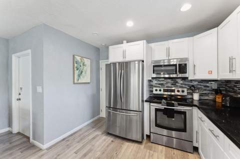 1631 N Andrews Square, Fort Lauderdale FL - photo 20 of 35