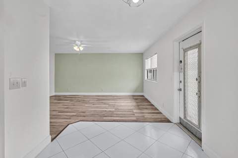 365 Flanders #H, Delray Beach FL - photo 11 of 56