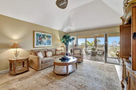 1555 NE Ocean Boulevard #402, Stuart FL - photo 6 of 53