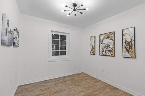 3101 Glenwood Road, West Palm Beach FL - photo 8 of 21