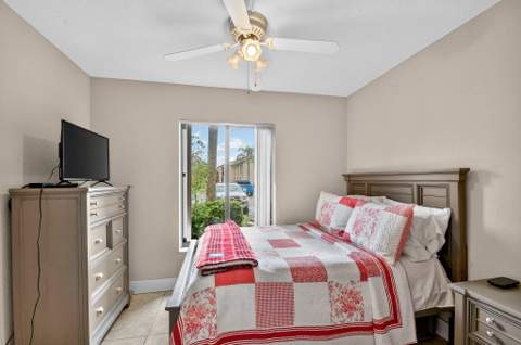 815 Sky Pine Way #B1, Greenacres FL - photo 22 of 42
