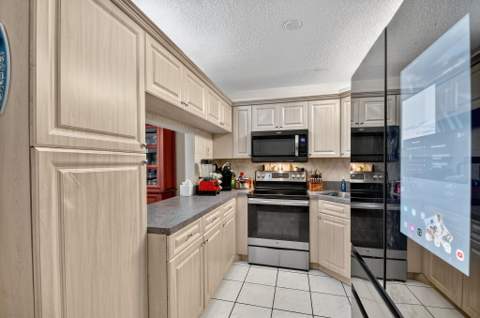 815 Sky Pine Way #B1, Greenacres FL - photo 17 of 42