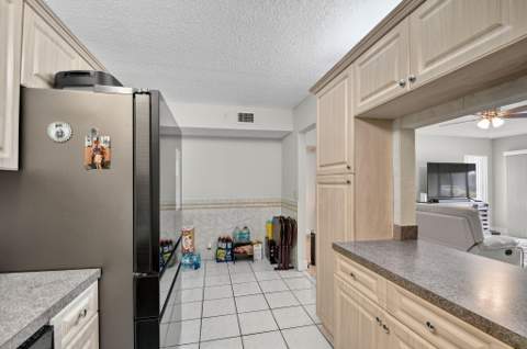 815 Sky Pine Way #B1, Greenacres FL - photo 19 of 42