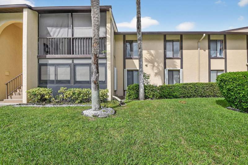 2 bedroom Condominium at 815 Sky Pine Way #B1, Pine Ridge North Village IV Condo, Greenacres — photo 4