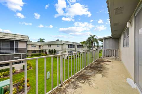 613 Monaco M, Delray Beach FL - photo 15 of 20