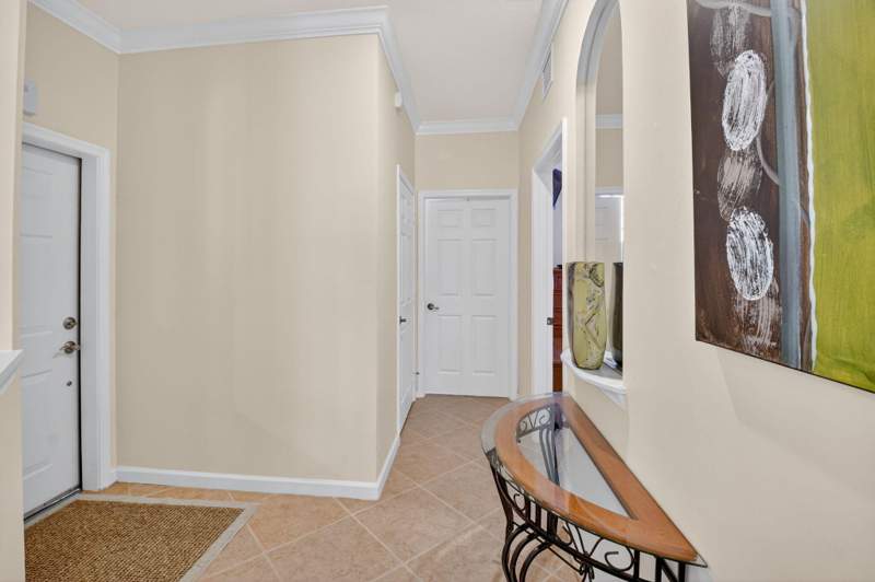 3 bedroom Condominium at 23269 Carolwood Lane #201, Pines Of Boca Barwood Condo, Boca Raton — photo 4