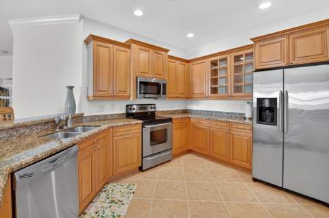 23269 Carolwood Lane #201, Boca Raton FL - photo 16 of 32