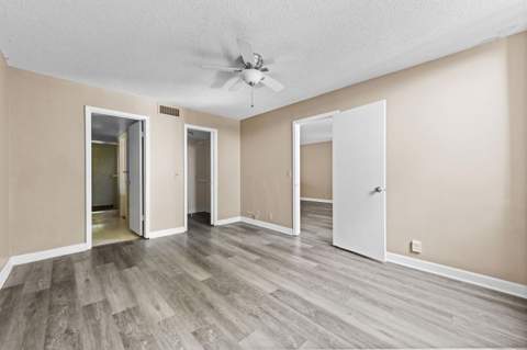 4080 Tivoli Court #202, Lake Worth FL - photo 16 of 28