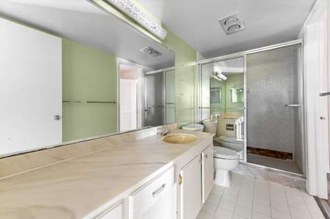 4080 Tivoli Court #202, Lake Worth FL - photo 18 of 28
