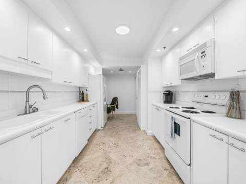 2917 S Ocean Boulevard #304, Highland Beach FL - photo 10 of 40